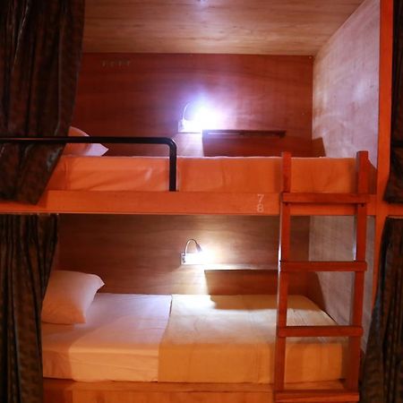 Gibbon Guesthouse Kuching Bilik gambar