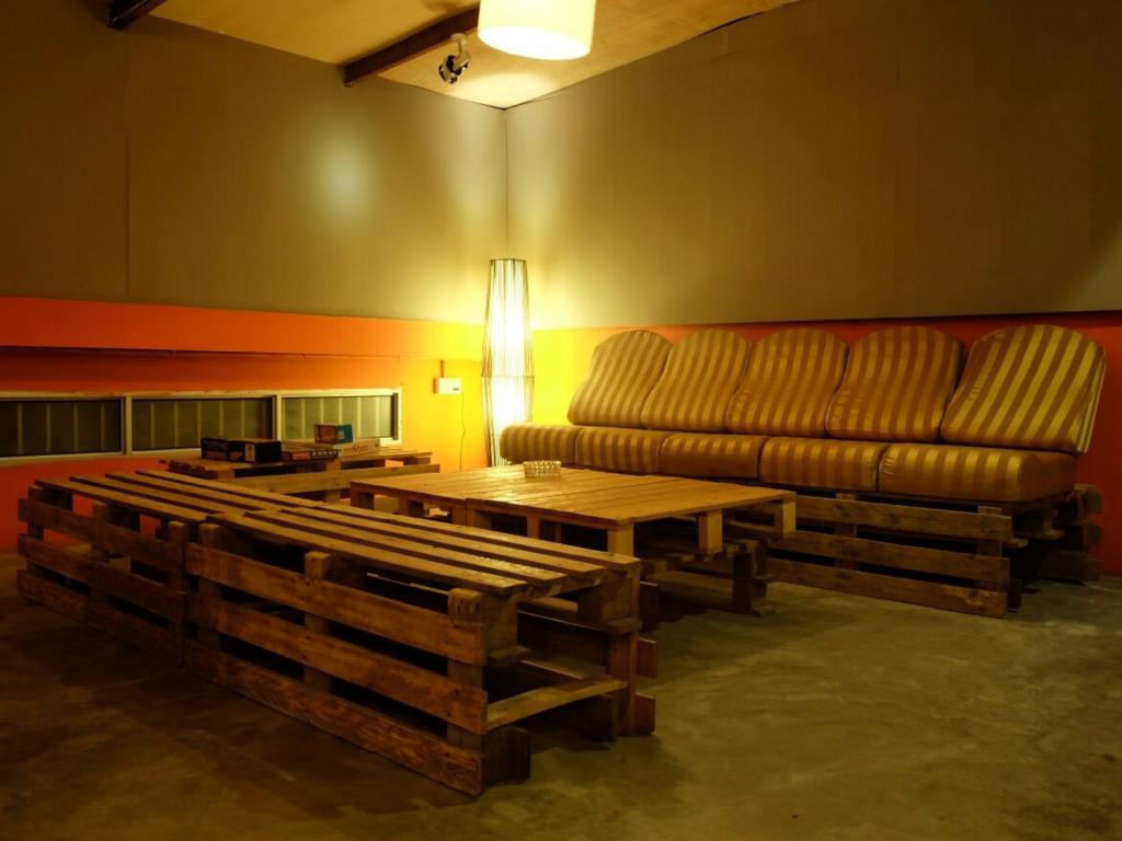 Gibbon Guesthouse Kuching Luaran gambar