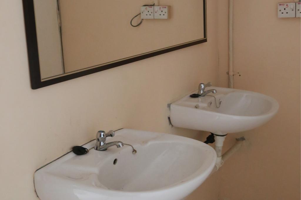 Gibbon Guesthouse Kuching Luaran gambar